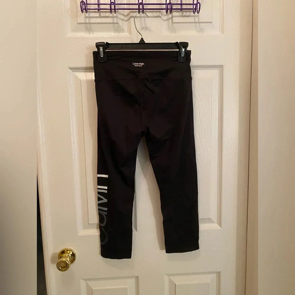 Calvin Klein performance sports Leggings cropped small - Picture 3 of 5
